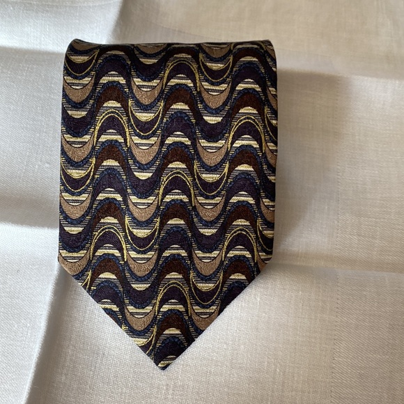 VINTAGE GIORGIO REDAELLI  100%SILK TIE .Made in Italy. - Picture 6 of 6